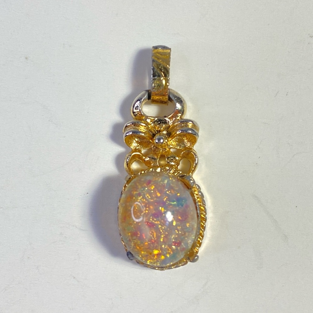 Vintage Gold Tone Pink Opal Glass Pendant